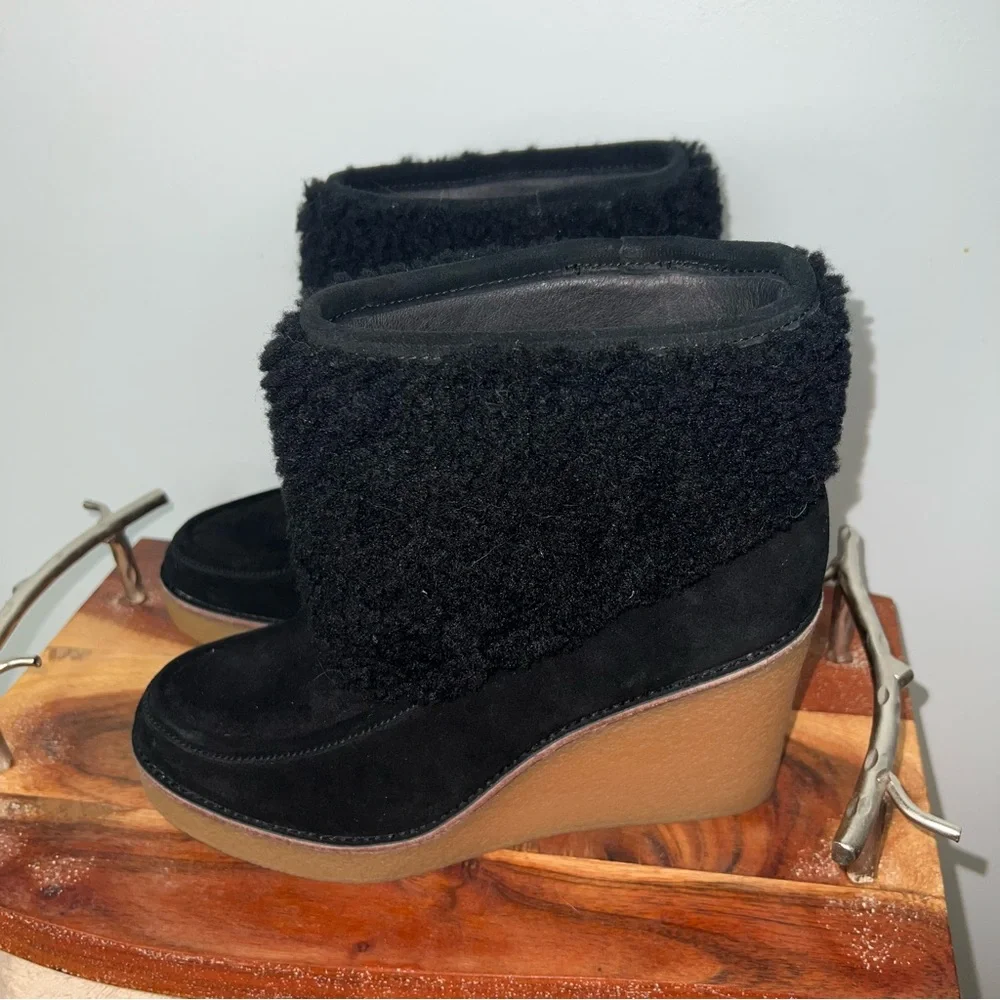 UGG Coldin Black Shearling Wedge Ankle Boots Size 11 - Picture 3 of 9